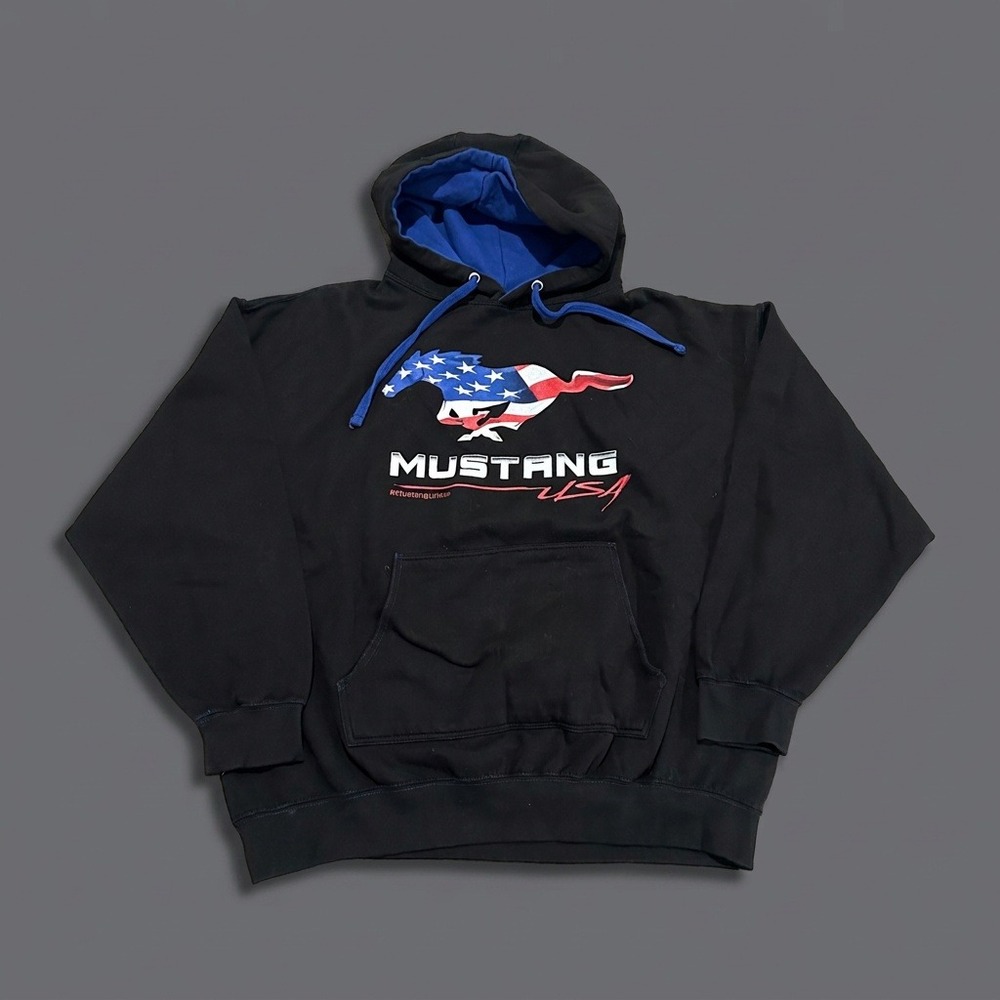 Ford Mustang JH Design USA American Flag Horse Logo Black Hoodie 2XL Mens
